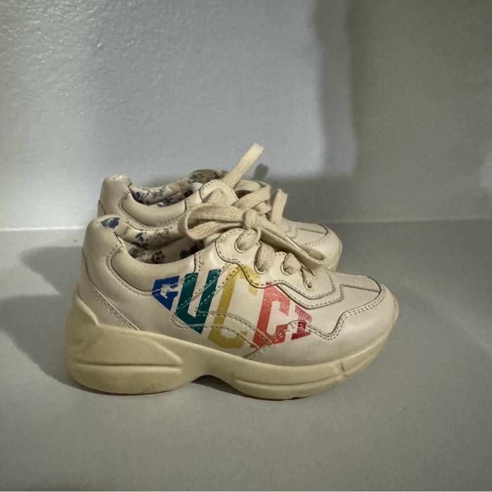 Authentic toddler Gucci sneakers